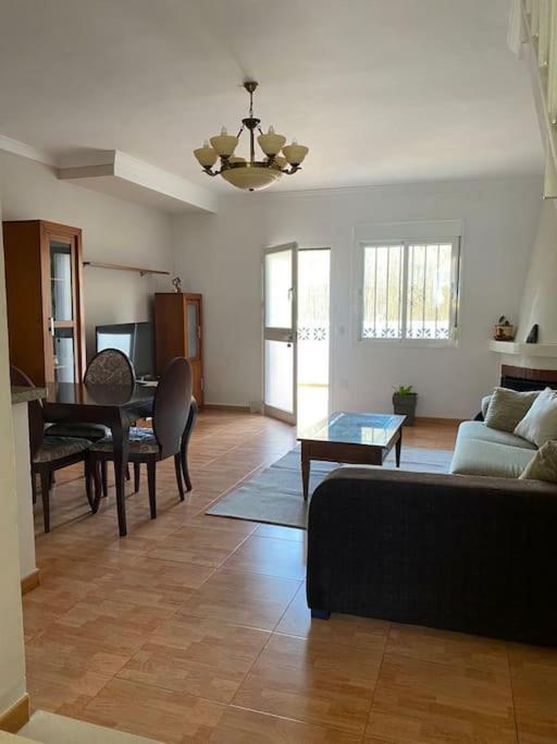 Chalet Adosado Corta Temporada 2 Dormitorios Benalmádena Extérieur photo